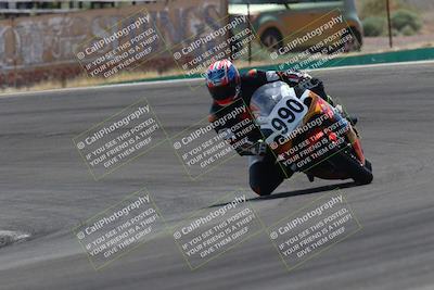 media/Apr-20-2025-AHRMA (Sun) [[393a79c373]]/Race/Group 10/Turn 4b/